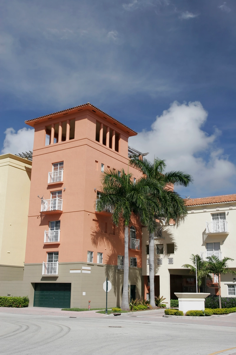 100, 120, 125, 140, 145 Jefferson Ave (The Courts), Miami Beach, Fl 33139