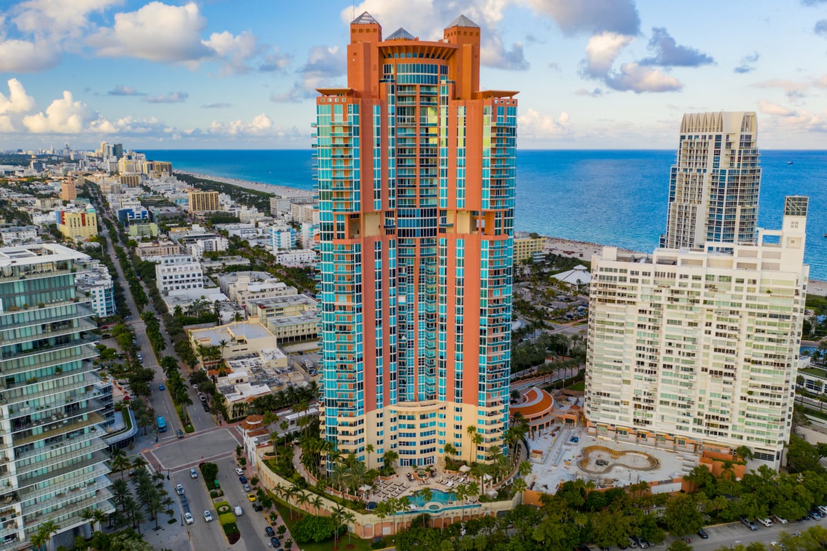 300 S Pointe Dr (Portofino Tower), Miami Beach, Fl 33139